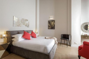 Augustus Imperial Apartment at the Spanish Steps